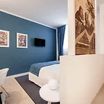 Ferrara Rooms פררה