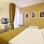 לינה וארוחת בוקר Ferrara Rooms פררה