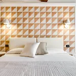 Ferrara Rooms פררה