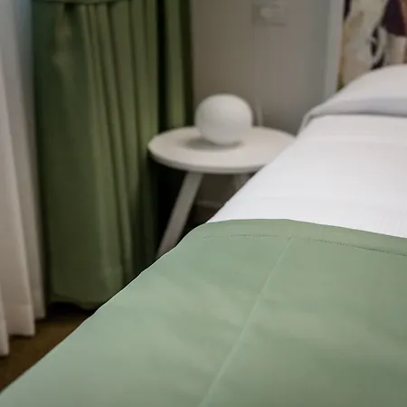 Couette-café Ferrara Rooms 4*