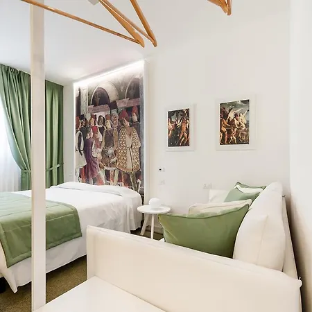 Couette-café Ferrara Rooms 4*