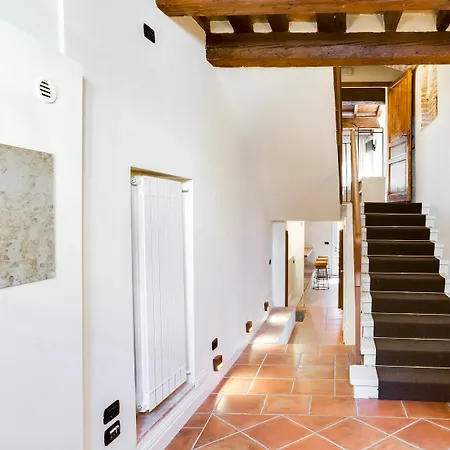 Ferrara Rooms