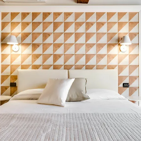 Ferrara Rooms Ferrare