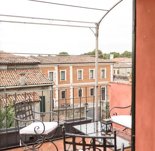 Panzió Ferrara Rooms Ferrara