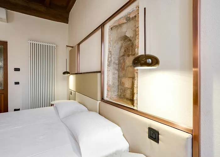 Ferrara Rooms Ferrara